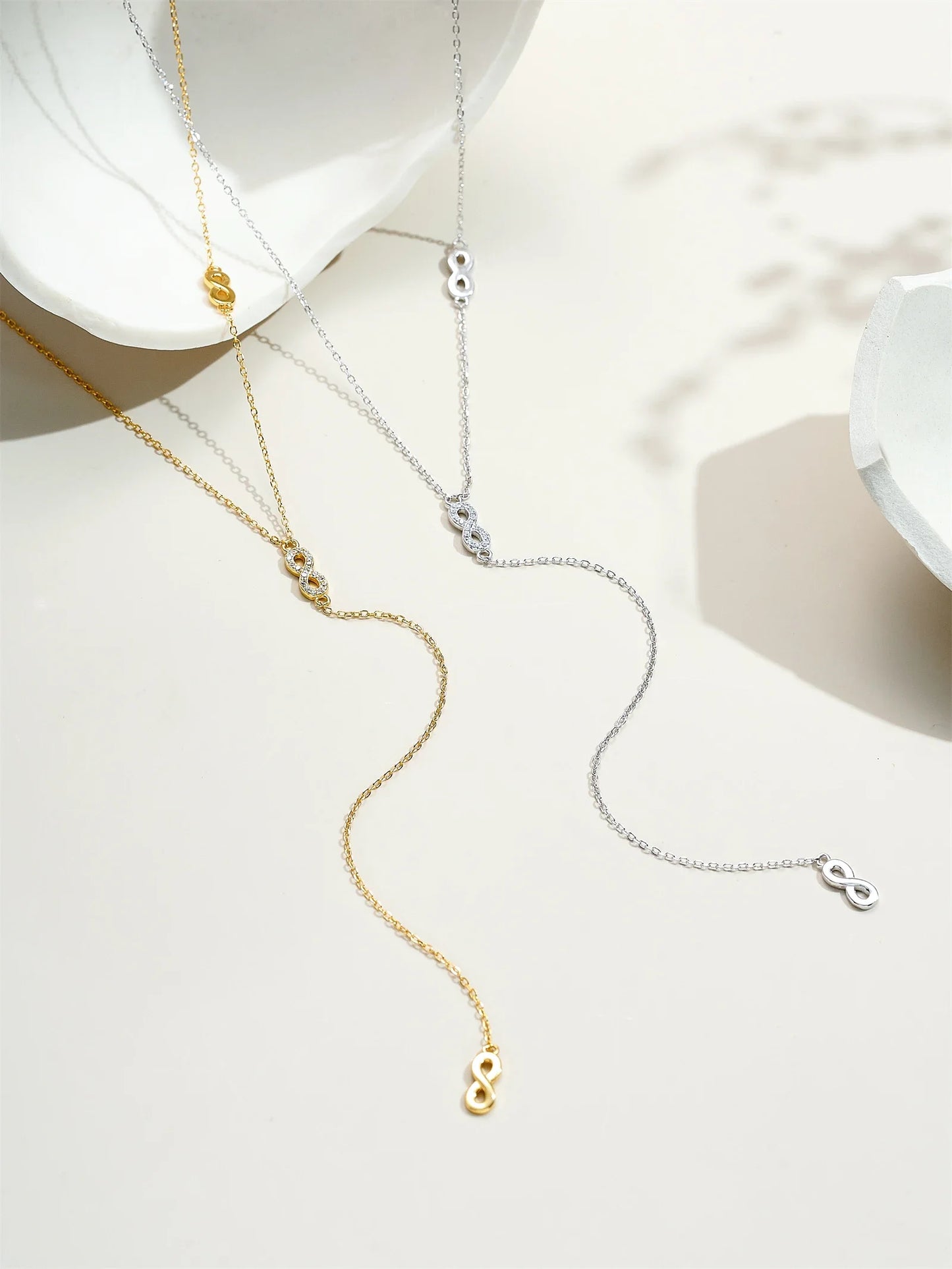 Eterna Flow Y-Necklace