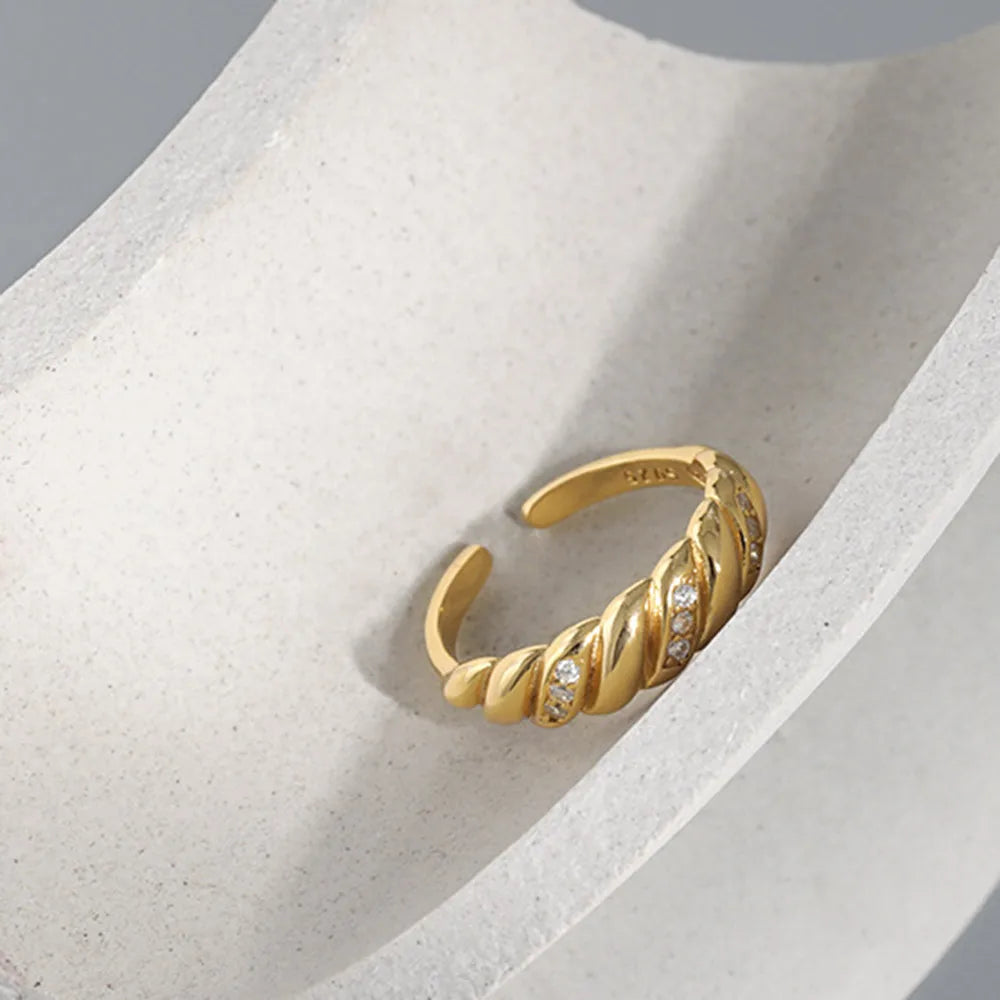 Helix Spark Ring