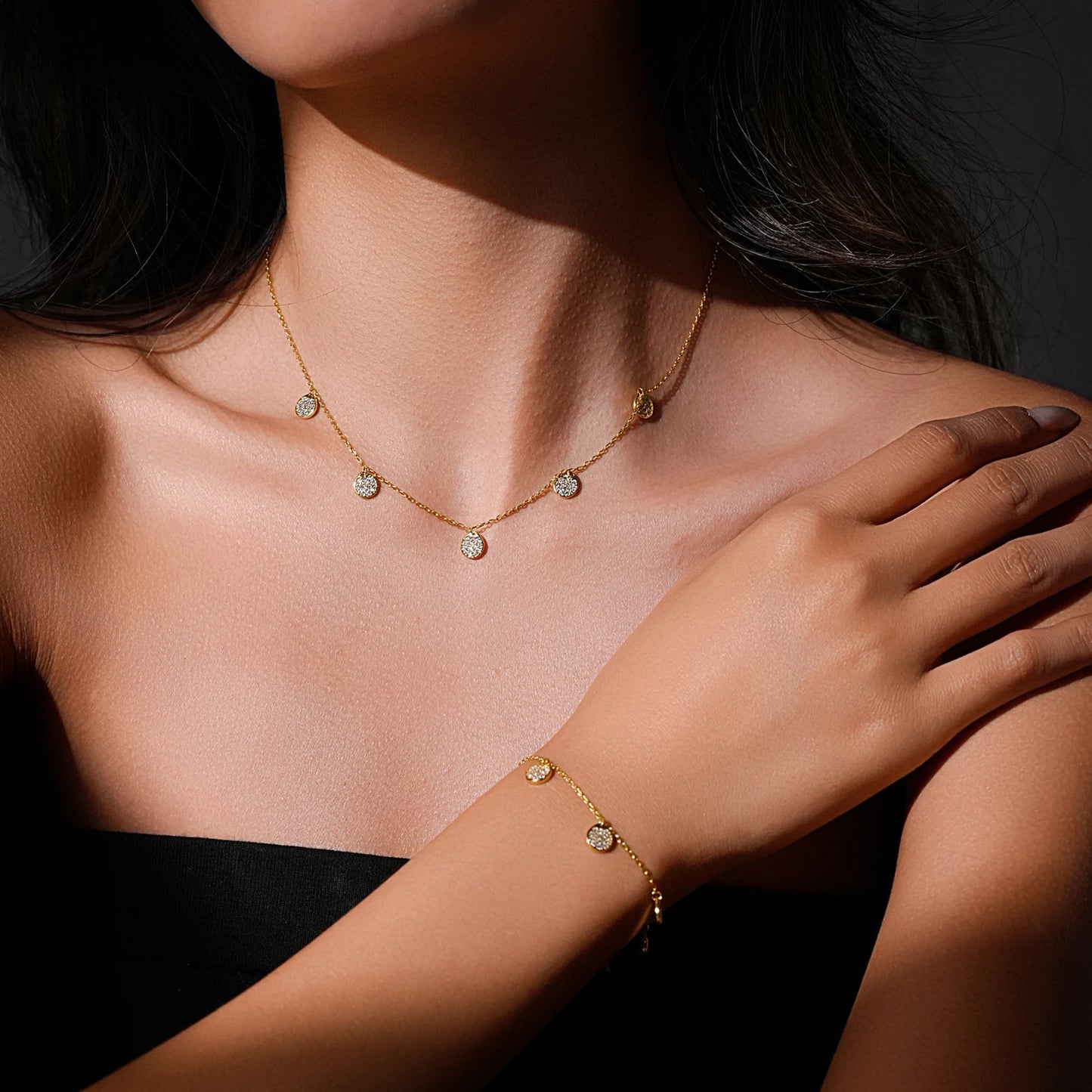 Radiant Oval Pendant Necklace