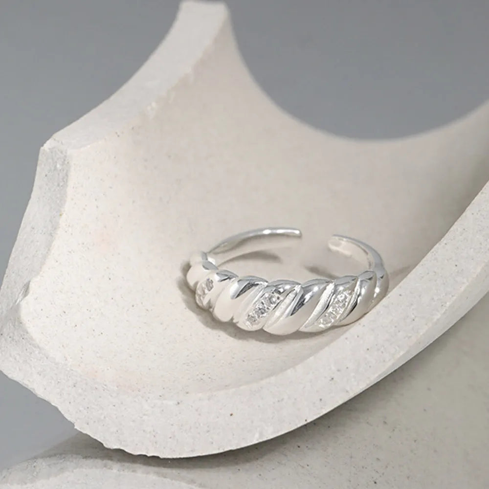 Helix Spark Ring