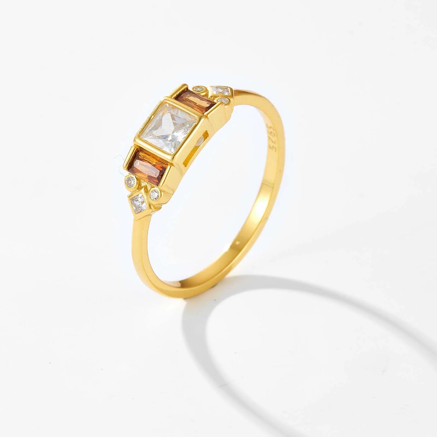Marilyn Luxe Ring