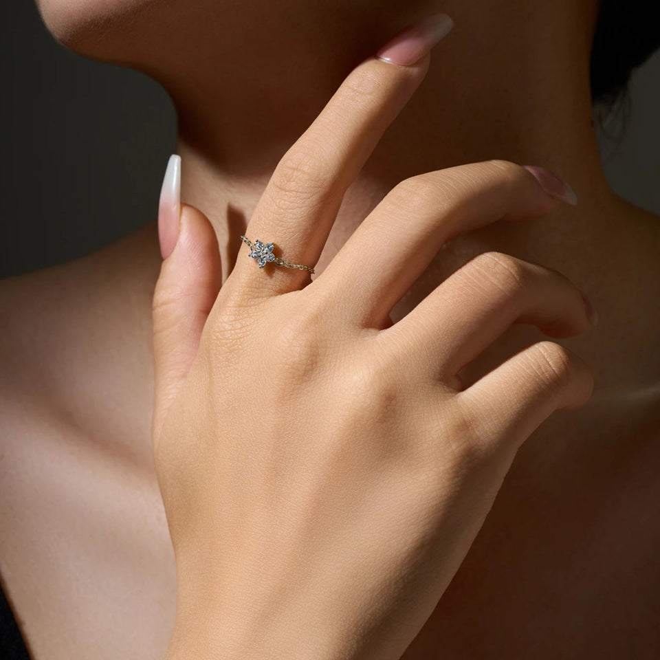 925 Sterling Silver Gold Flower CZ Zircon Chain Ring Adjustable Luxury Shiny Jewels Wedding Fine Jewelry Gift for Women Solvana