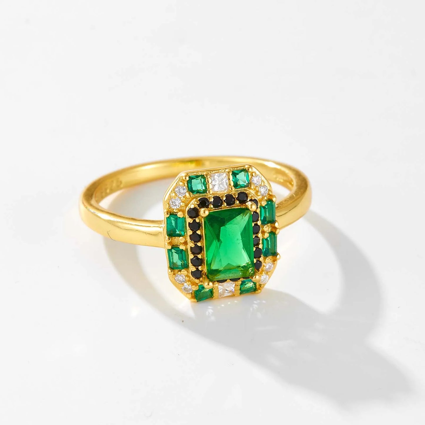 Marilyn Luxe Ring