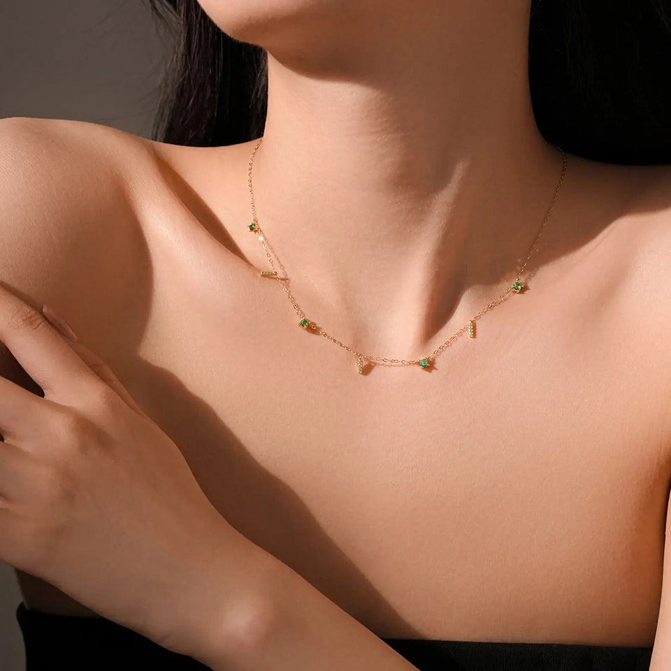 ANDYWEN Modern 925 Silver Green Zircon Necklace Geometric Luxury Minimalist Pendant, Suitable for Office & Evening Party Wear Solvana