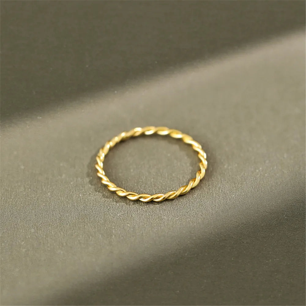 Twisted Gold Circle Ring