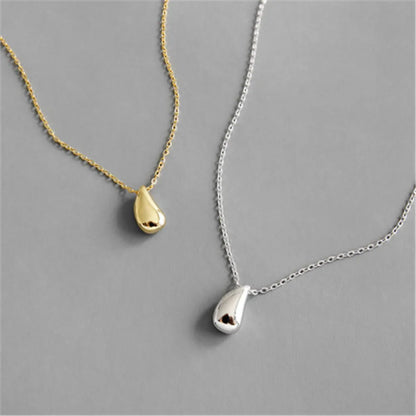 The Aqua Glow Pendant Necklace