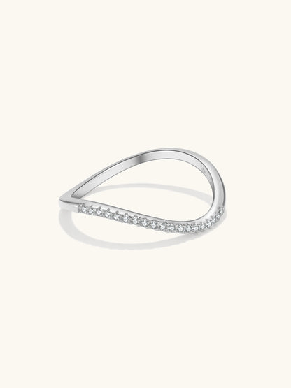 Eterna Circle Ring