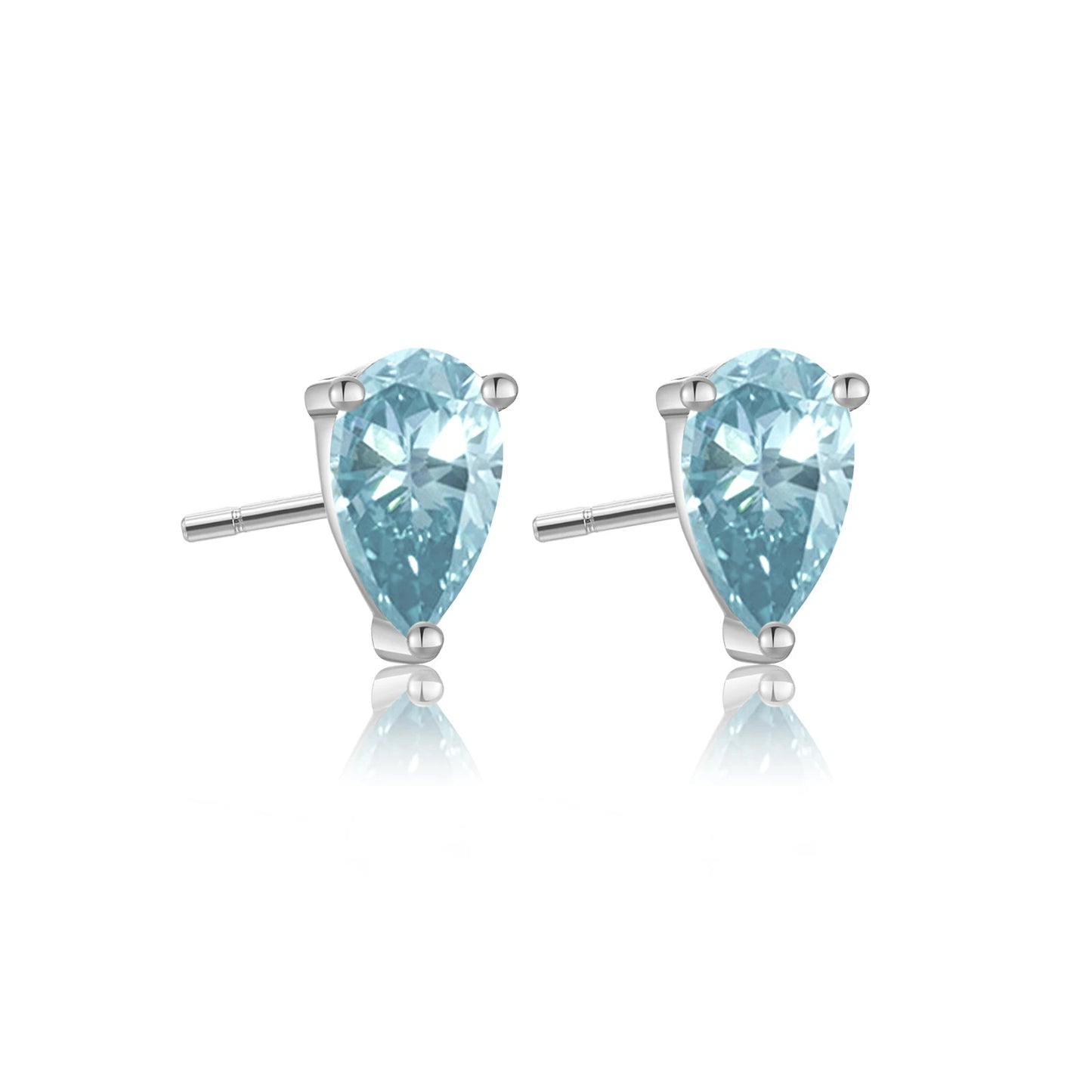 The Gem Oval Glow Stud Earrings