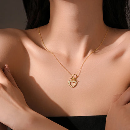 Locket Amour Necklace