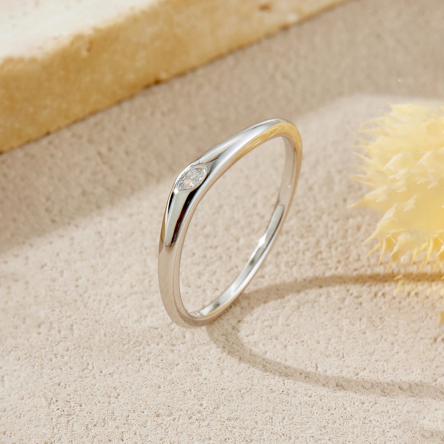 Solitaire Marquise Dainty Ring