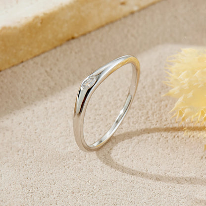 Solitaire Marquise Dainty Ring